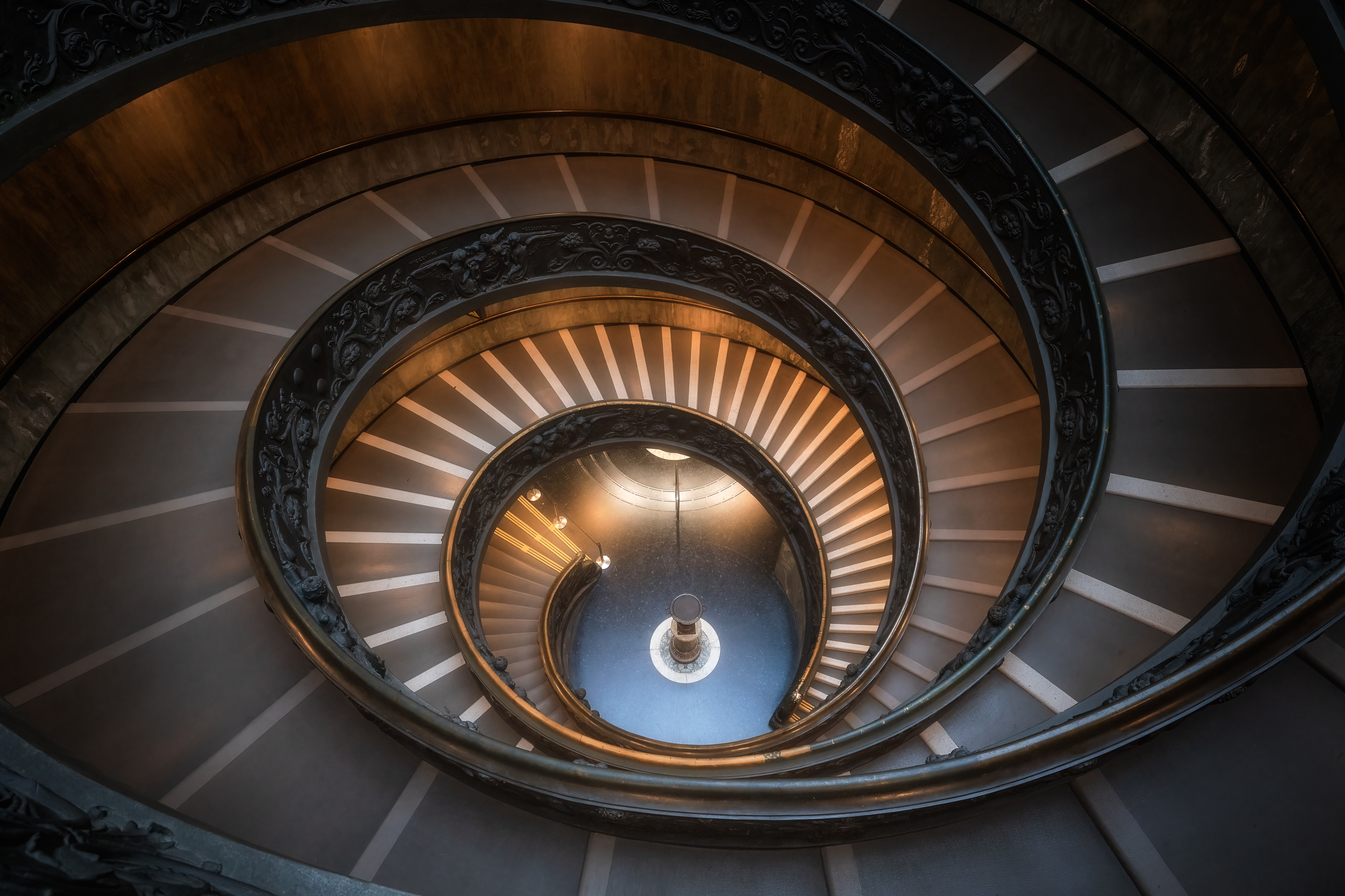Escadas do museu do Vaticano
