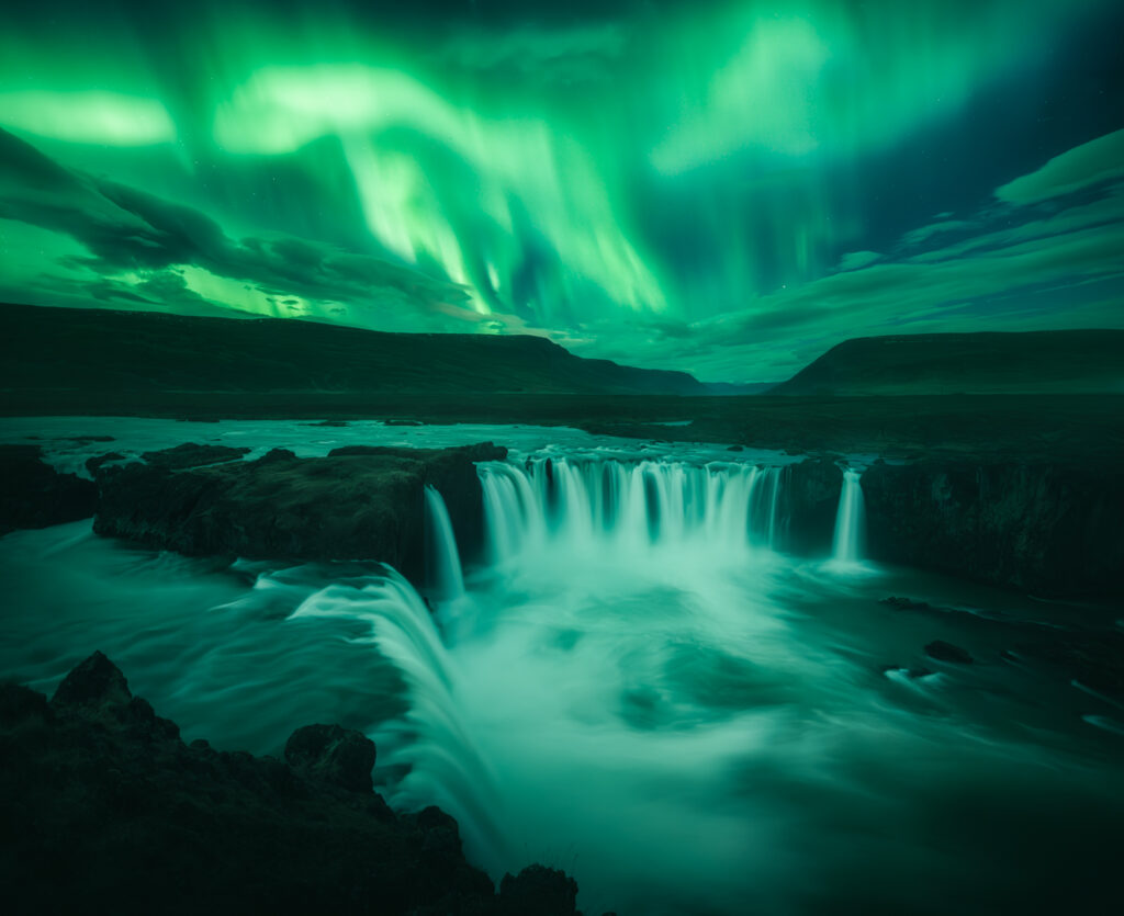 Aurora boreal na Godafoss