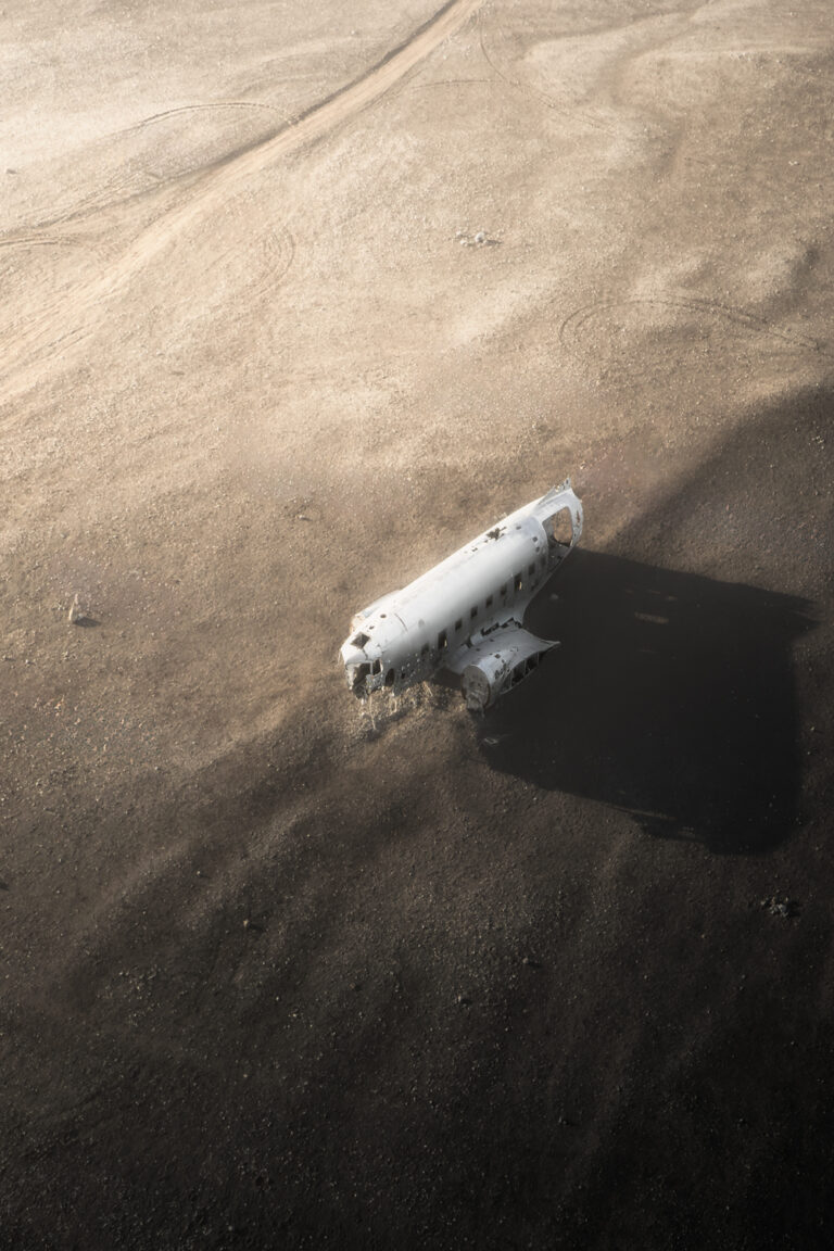 aviao-islandia-deserto