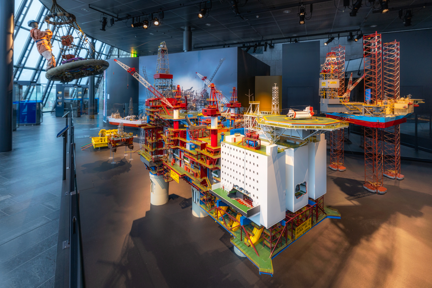 Miniatura de plataforma petrolifera