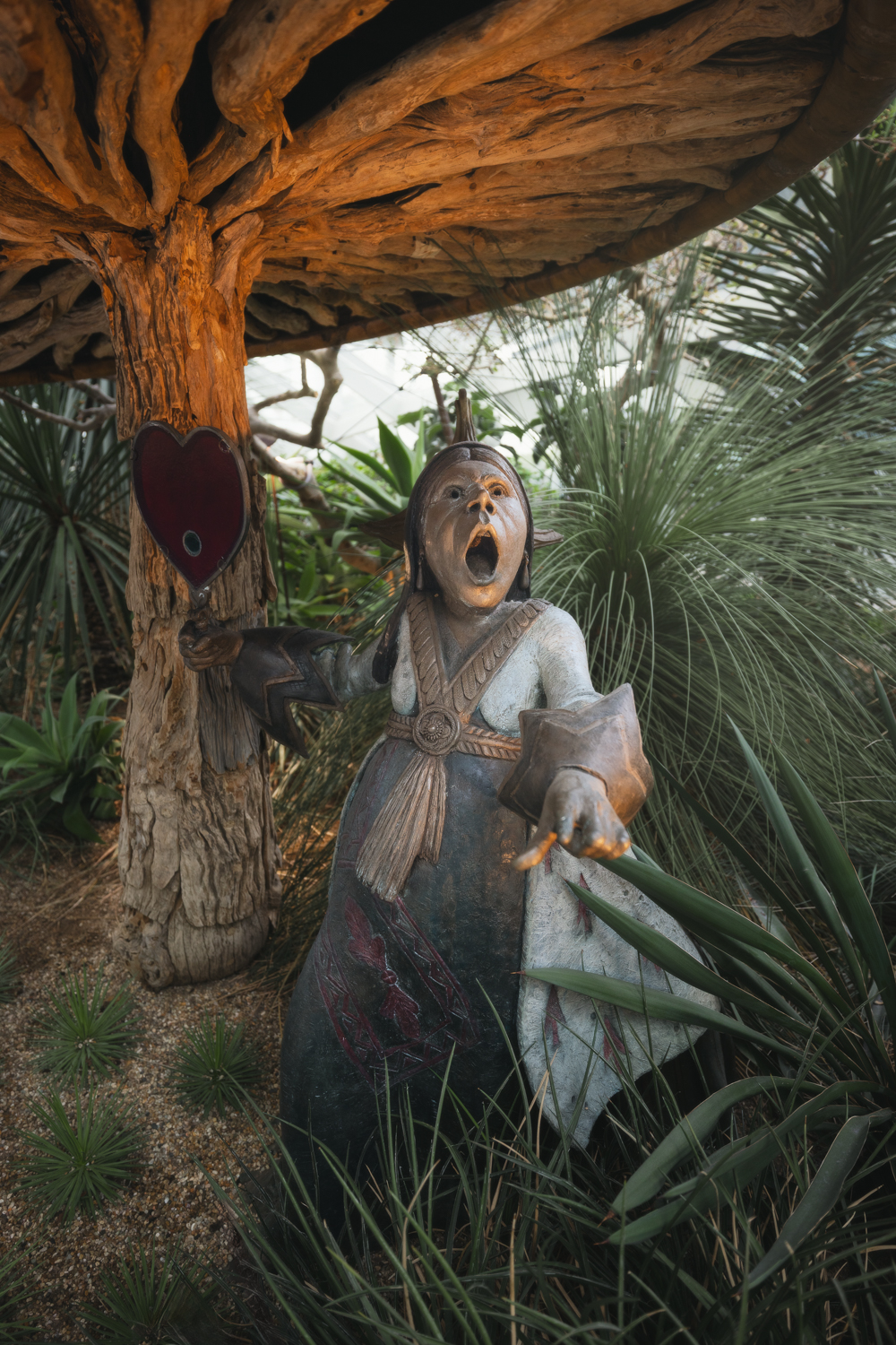 Boneca no Flower Dome